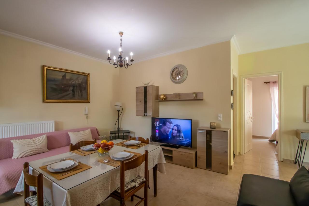 Sophie'S Garden Apartment Pótamosz Kültér fotó