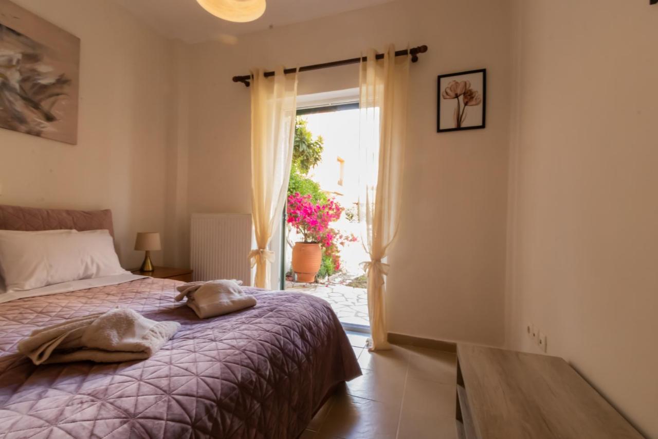 Sophie'S Garden Apartment Pótamosz Kültér fotó