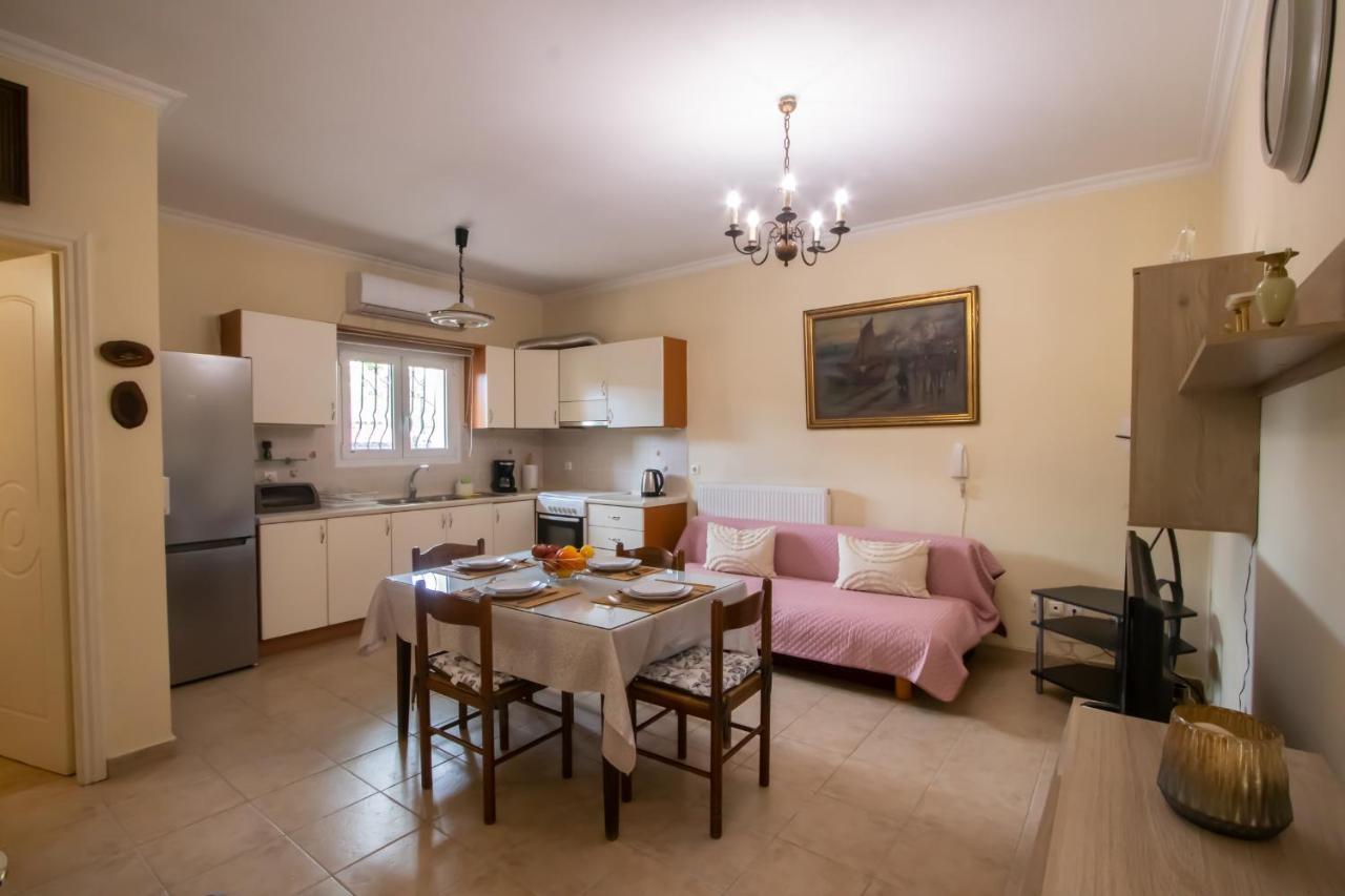 Sophie'S Garden Apartment Pótamosz Kültér fotó